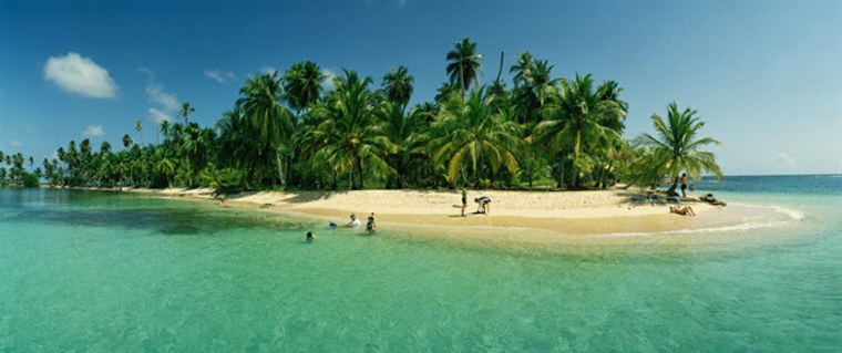 Image: Uninhabited island Near Playon Chico, Panama